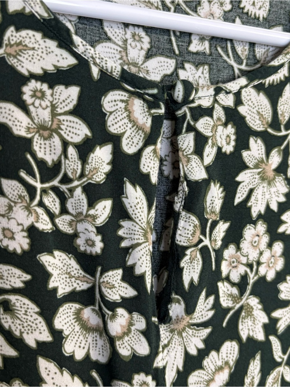 Old Navy Black Floral Tiered Long-Sleeve Dress - Picture 4 of 6